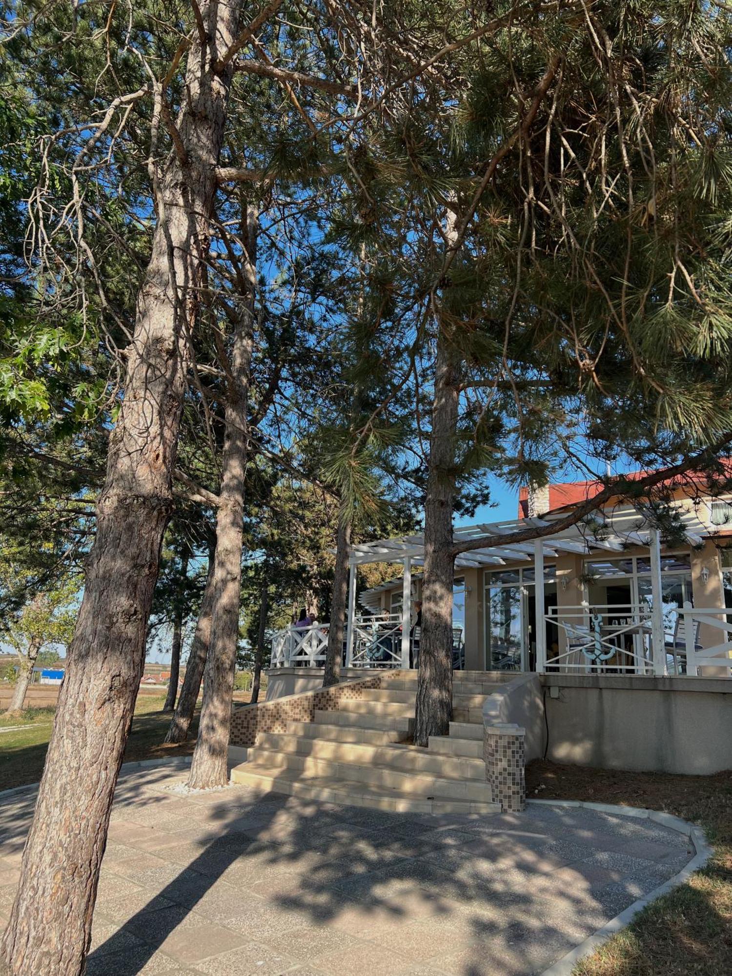 Garni Hotel Oblacinsko Jezero Oblacina Exterior photo